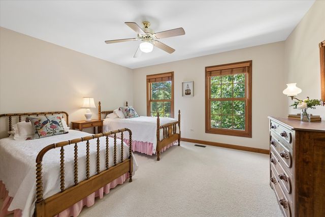 22801 W Glenhurst Road, Deer Park, IL 60010