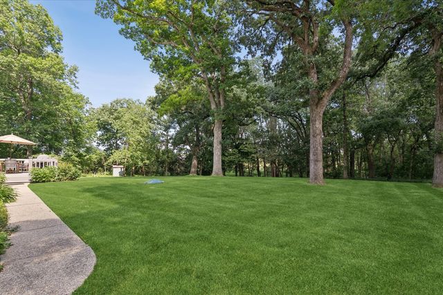 22801 W Glenhurst Road, Deer Park, IL 60010