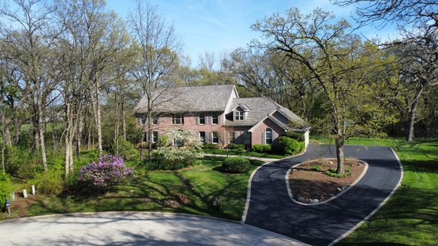 22801 W Glenhurst Road, Deer Park, IL 60010