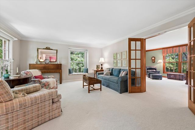 22801 W Glenhurst Road, Deer Park, IL 60010