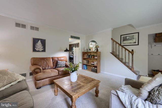 37 HOMESTEAD DR, Denver, PA 17517