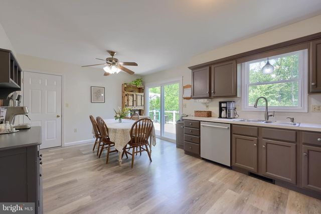 37 HOMESTEAD DR, Denver, PA 17517