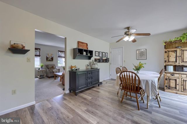 37 HOMESTEAD DR, Denver, PA 17517