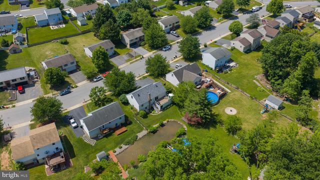 37 HOMESTEAD DR, Denver, PA 17517