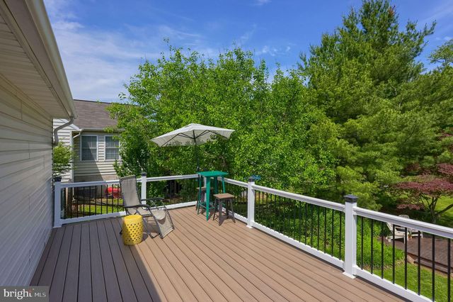 37 HOMESTEAD DR, Denver, PA 17517
