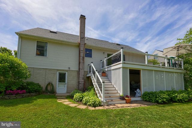 37 HOMESTEAD DR, Denver, PA 17517