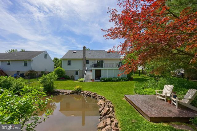 37 HOMESTEAD DR, Denver, PA 17517