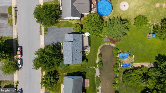 37 HOMESTEAD DR, Denver, PA 17517