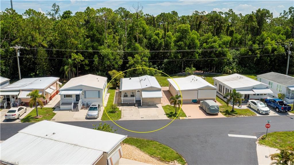 260 Caravan CIR, NORTH FORT MYERS, FL 33903 — photo 5