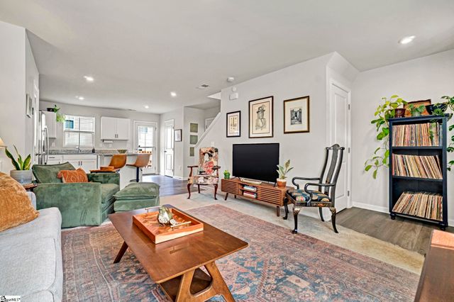 501 Mills Hill Way, Greenville, SC 29605