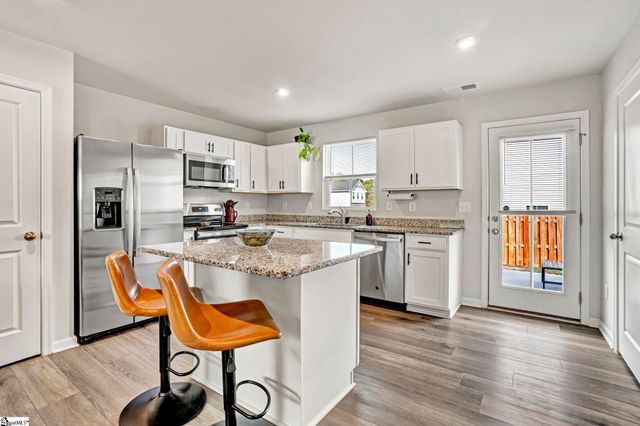 501 Mills Hill Way, Greenville, SC 29605