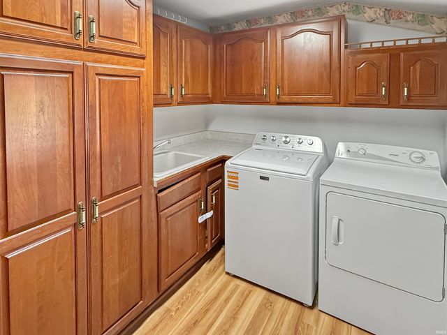 1300 Worrell Drive, Jasper, IN 47546