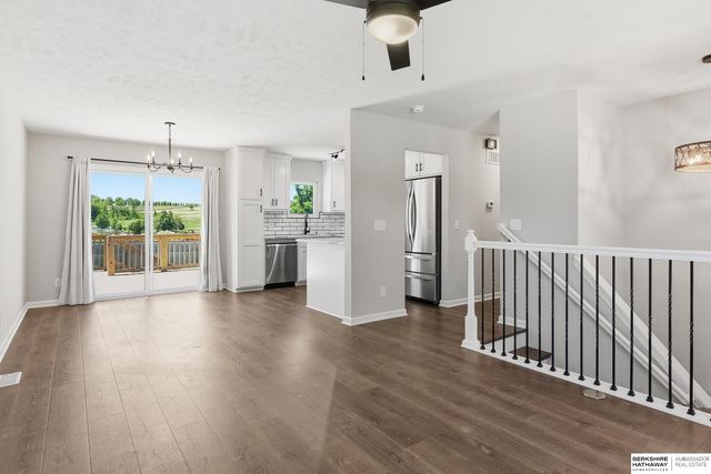 21405 Appaloosa Drive, Elkhorn, NE 68022