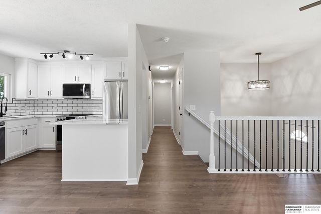 21405 Appaloosa Drive, Elkhorn, NE 68022