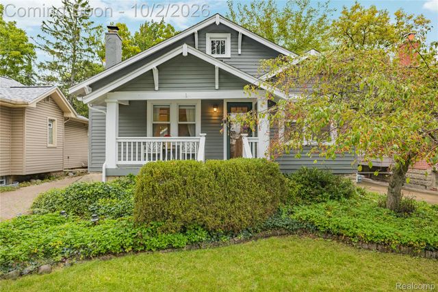 16260 Birwood Avenue, Beverly Hills Village, MI 48025