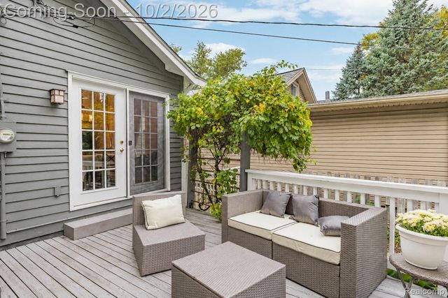 16260 Birwood Avenue, Beverly Hills Village, MI 48025