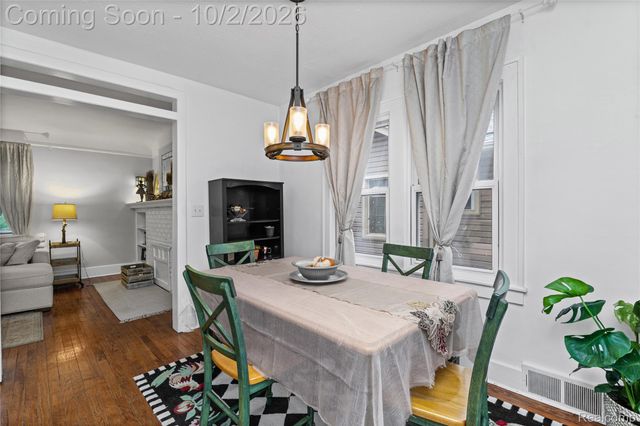 16260 Birwood Avenue, Beverly Hills Village, MI 48025