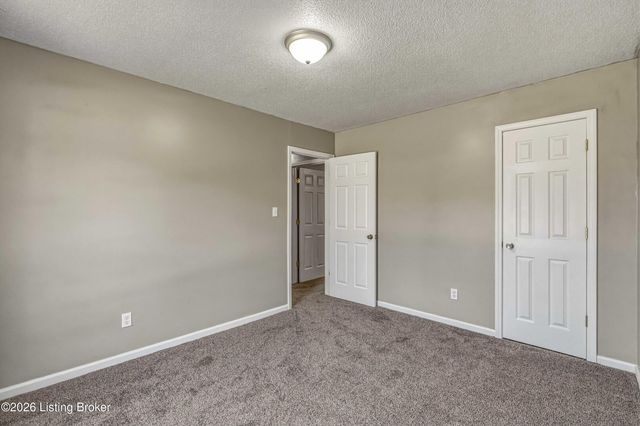 163 E Airview Dr, Elizabethtown, KY 42701