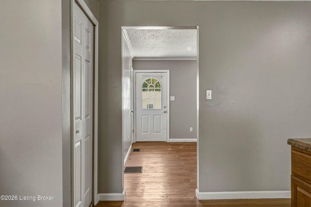 163 E Airview Dr, Elizabethtown, KY 42701