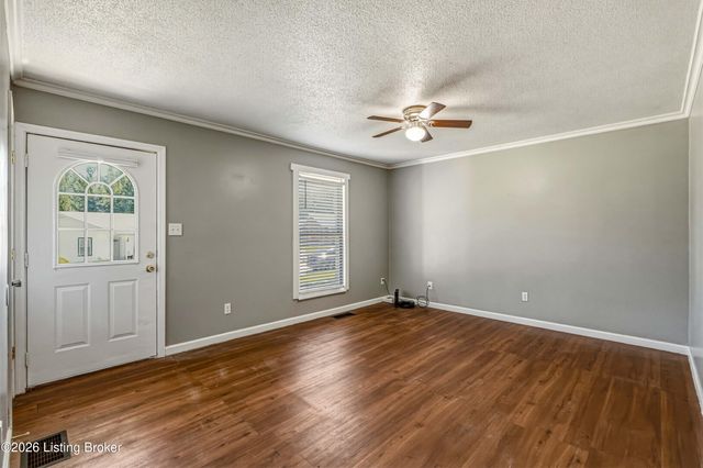 163 E Airview Dr, Elizabethtown, KY 42701