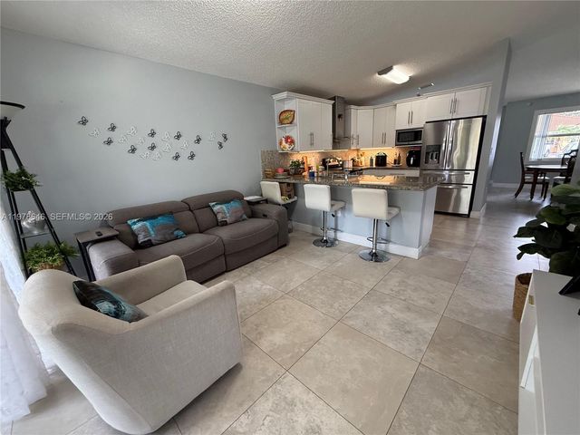 13833 SW 157th St, Miami, FL 33177