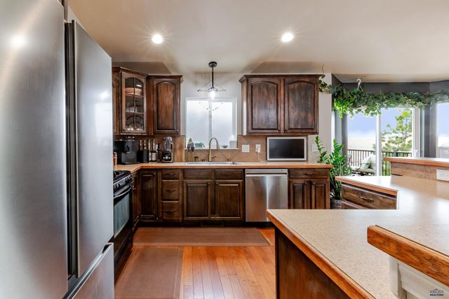 6324 COG HILL LN, Rapid City, SD 57702