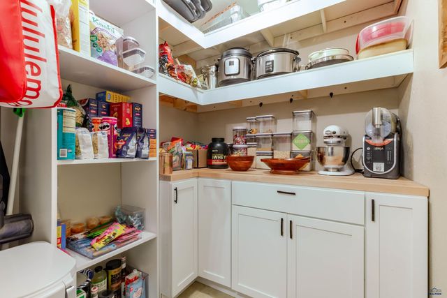 6324 COG HILL LN, Rapid City, SD 57702