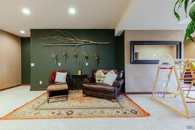 6324 COG HILL LN, Rapid City, SD 57702