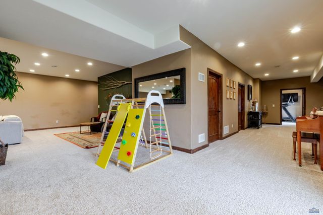 6324 COG HILL LN, Rapid City, SD 57702