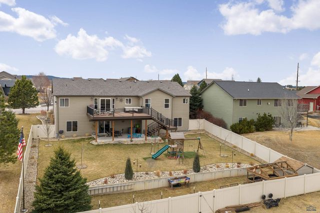 6324 COG HILL LN, Rapid City, SD 57702