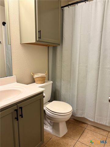 4802 Green Meadow Street, Killeen, TX 76549