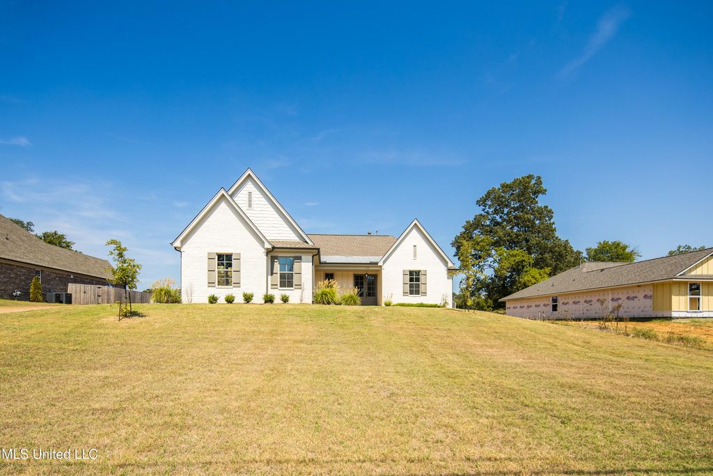 132 Farley Road, Byhalia, MS 38611 — photo 2