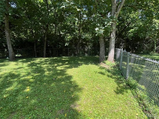 5739 Randy Drive, House Springs, MO 63051