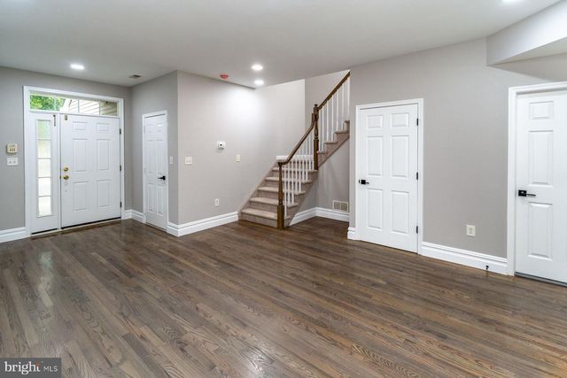 46 HOOVER AVE, Princeton, NJ 08540