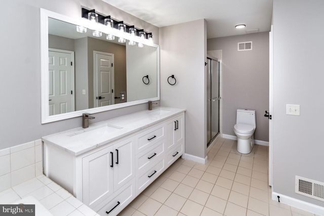 46 HOOVER AVE, Princeton, NJ 08540