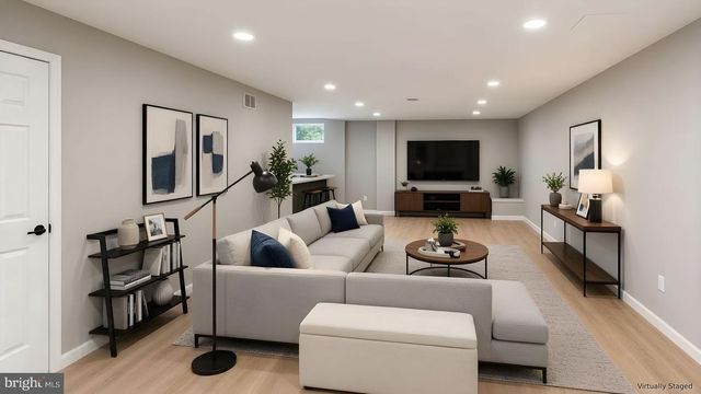 46 HOOVER AVE, Princeton, NJ 08540