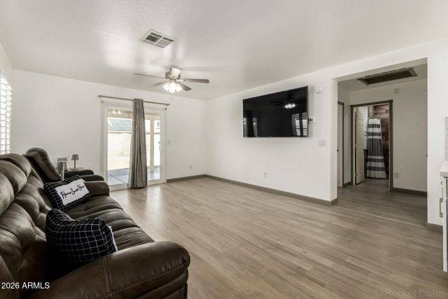 11818 W COLUMBINE Drive, El Mirage, AZ 85335