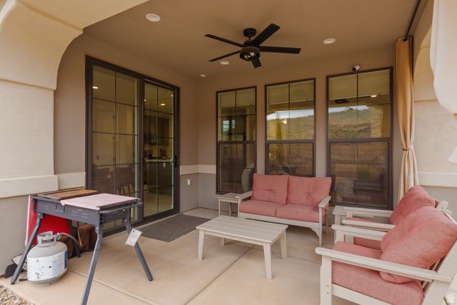 2388 E CASCADA WAY, Washington, UT 84780