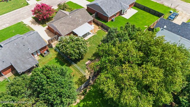 10435 Curtis Drive, Olive Branch, MS 38654