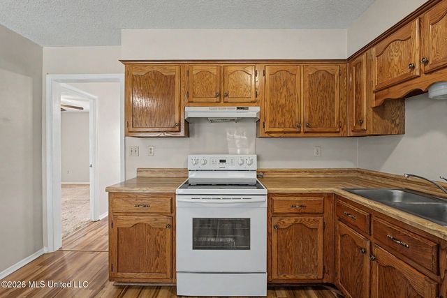 10435 Curtis Drive, Olive Branch, MS 38654