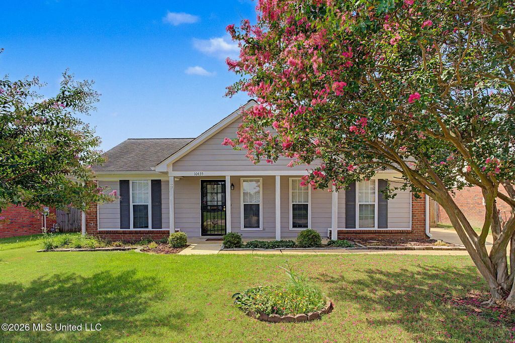 10435 Curtis Drive, Olive Branch, MS 38654