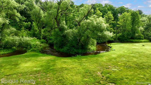 69416 Brookhill Drive, Bruce Township, MI 48065