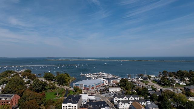 1 Sagamore St, Plymouth, MA 02360