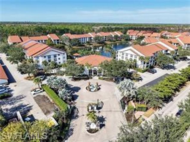 7965 Preserve CIR 726, Naples, FL 34119