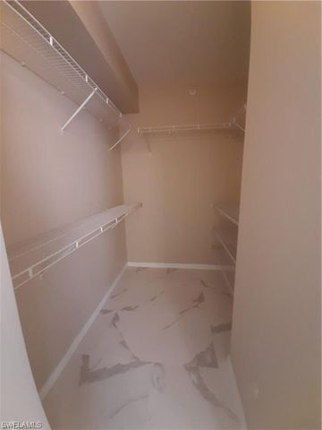 7965 Preserve CIR 726, Naples, FL 34119