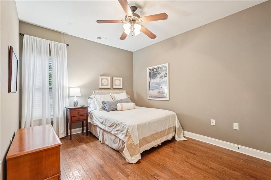 Image 20 of property listing at 4334 Lanier Ridge Walk 1403, Cumming, GA 30041