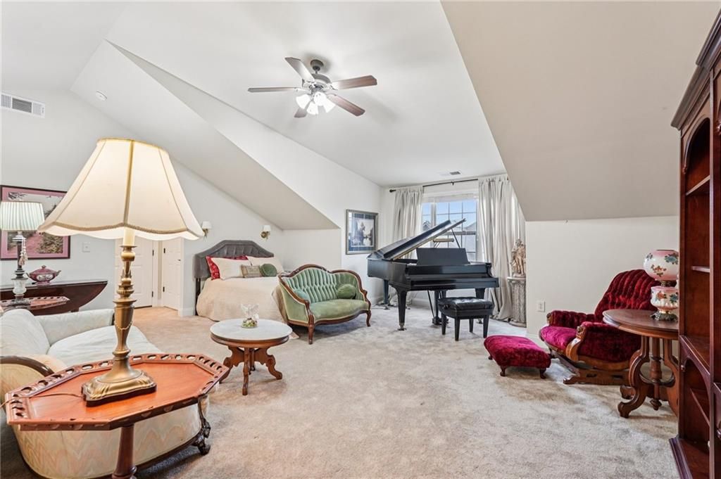 Image 23 of property listing at 4334 Lanier Ridge Walk 1403, Cumming, GA 30041