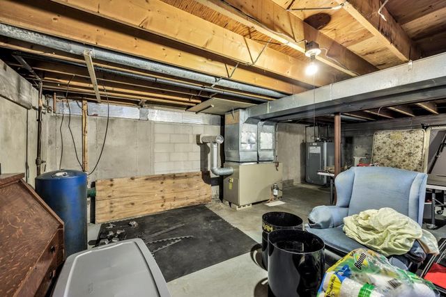 11 Dry Hollow Lane, Mashpee, MA 02649