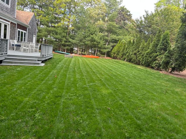 11 Dry Hollow Lane, Mashpee, MA 02649