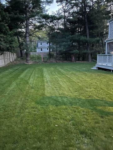 11 Dry Hollow Lane, Mashpee, MA 02649